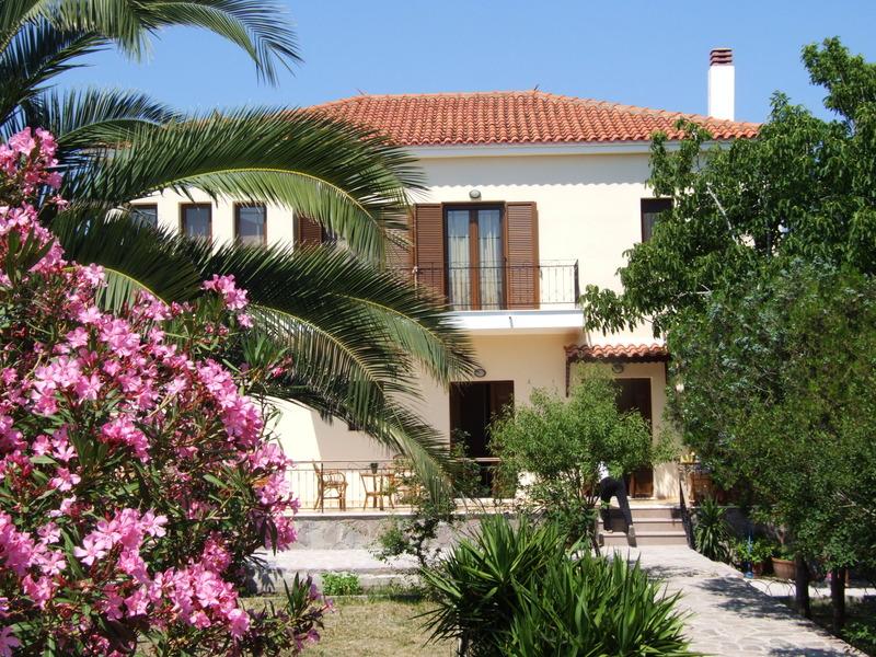 Nadia Apartments Molyvos Bagian luar foto