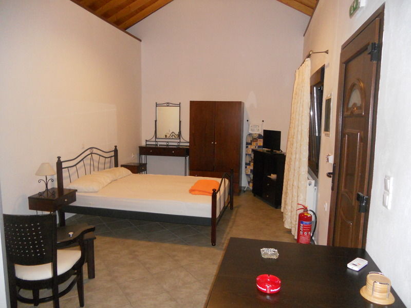 Nadia Apartments Molyvos Bagian luar foto