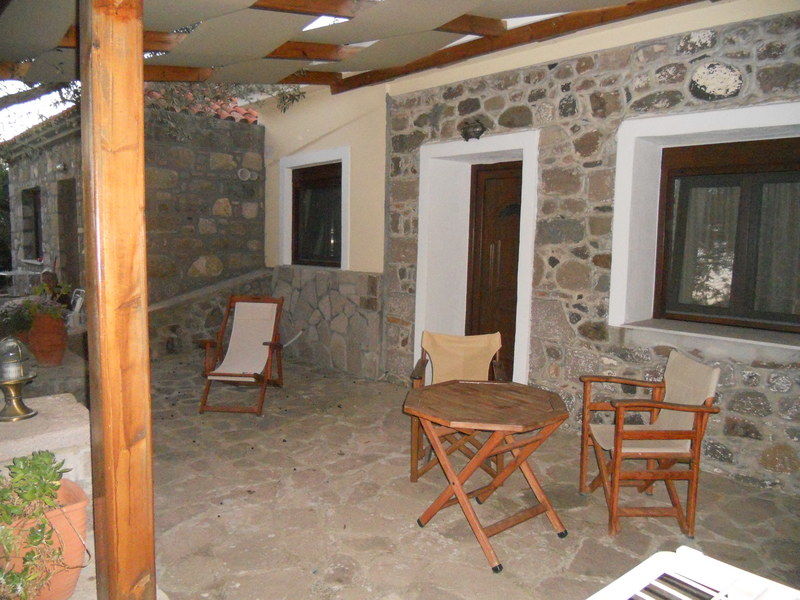Nadia Apartments Molyvos Bagian luar foto